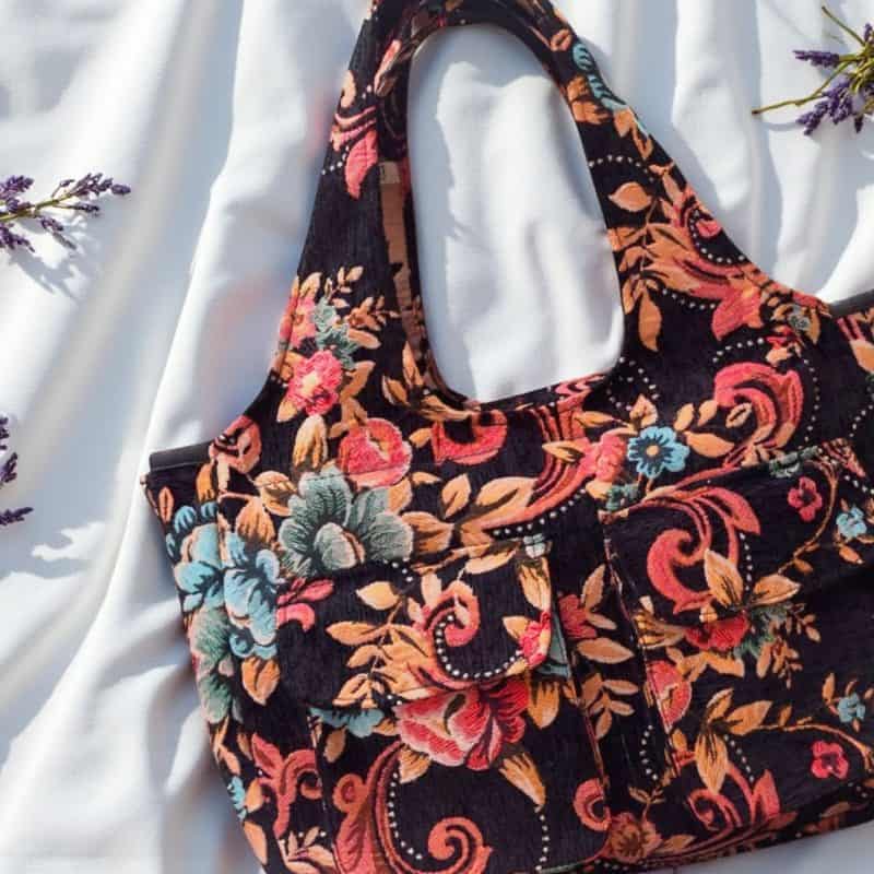 Luna Bloom - Image 2