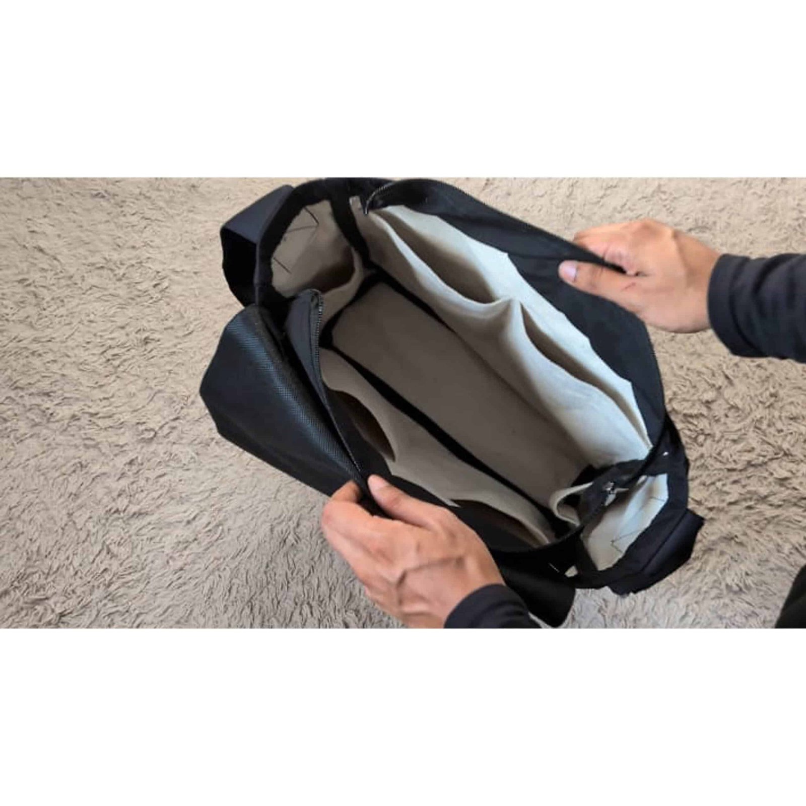 Berserk CrossBody Bag - view 2